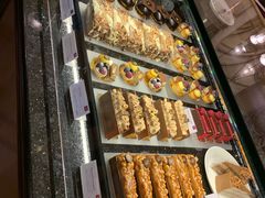 -中央咖啡馆