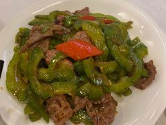 凉瓜炒牛肉-文记壹心鸡(宝华路店)