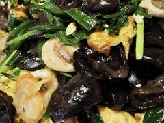 -东来菜馆•手抓海鲜家常菜•海鲜锅贴(鸽子窝店)