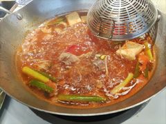-王奋斗贵州酸汤牛肉火锅