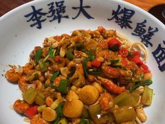 -李犟大爆鳝面·手工蟹黄包(湖滨西湖店)