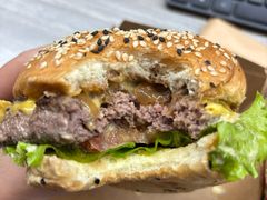 -FAT COW(虹梅路店)