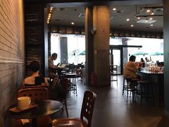 大堂-星巴克臻选(深圳皇庭广场分店)