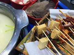 -马路边边·成都串串(翠柏路店)