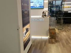 -柏斯音乐艺术中心·钢琴·吉他(上音店)