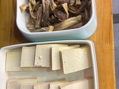 -大四喜·鲜牛肉火锅(洛阳大学城店)