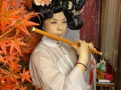 -翩若国风汉服体验馆