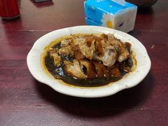 -余杨鸭鸭餐厅