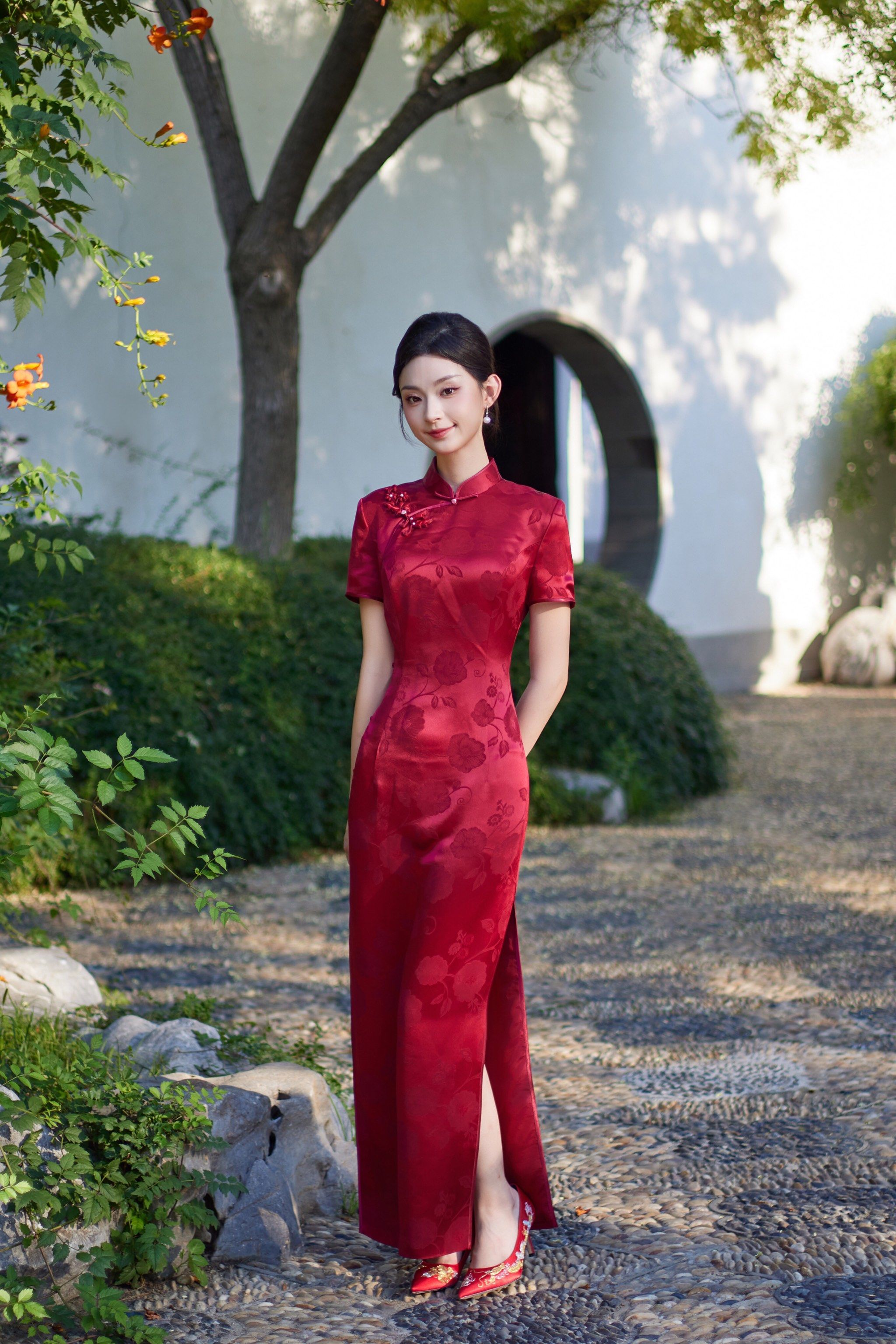 红色旗袍美的惊心动魄