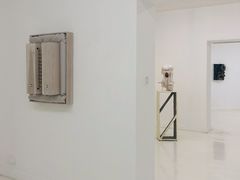 -胶囊画廊
