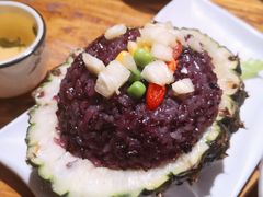 版纳菠萝饭-老滇山寨•云南特色菜•地方菜•民族风情歌舞表演(金碧店)