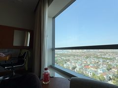 -上海浦东康桥绿地假日酒店