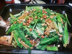 -俏巴妹烤鱼香锅(奥体店)