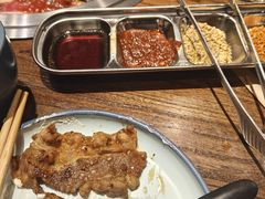 -明洞阿姨·韩式酱蟹烤肉·创意料理(三元桥店)