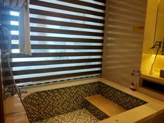 -兴芮温泉度假区