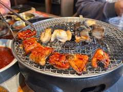 -草家酱蟹炭火烤肉店(珲春南路一店)