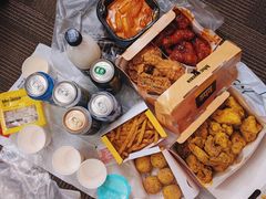 -BHC炸鸡(明洞总店)