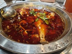 -蛙一刀·麻椒鱼火锅(金仙桥店)