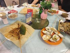 -刘姐啤酒鱼民族演艺餐厅(西街总店)