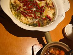 -江渔儿酸菜鱼专门店(明珠广场店)