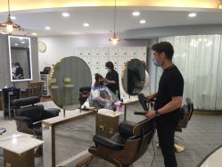 -八佰伴8008星级形象店