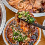 官亭路这个小巷子里藏着一家做冒菜的小店