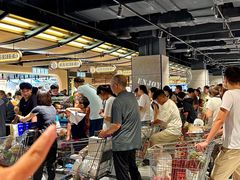 -胖东来生活广场(健康路店)