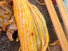 -四小区火锅·巷子里的重庆火锅(花照壁店)