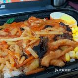 叫了只鸡 鸡一大口腿肉香到爆！