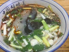 -朱秀英梆梆肉葫芦头(琉璃街店)