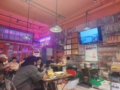 -蚝堡海鲜·威海菜·海肠捞饭·烧烤·亚洲吃蚝公司(幸福门店)