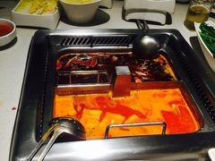 -海底捞火锅鲜切牛肉主题店(长寿路店)