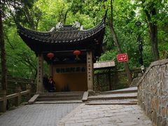 -灵岩山风景区