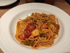 -必胜客(新中纬店)