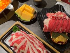-湊湊火锅·茶憩(杭州湖滨银泰in77店)