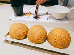 酥皮山楂叉烧包-蔡澜点心(三里屯T+MALL店)