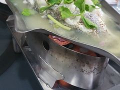 -光海鲜鱼翅餐厅(叻差拉披色路店)