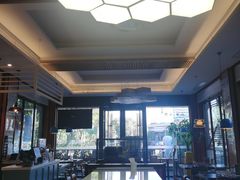 -莫多多餐厅