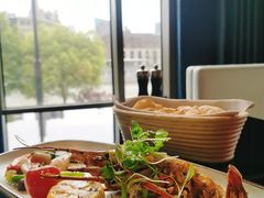 香焗龙虾配自制黑松露酱-上海苏宁宝丽嘉酒店·Cafe Bellagio西餐厅