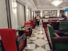 -东湖宾馆金玫瑰酒吧