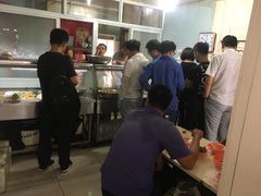 -咱家王新国把子肉(县东巷店)