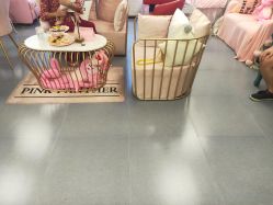 -伍小姐美甲美睫半永久