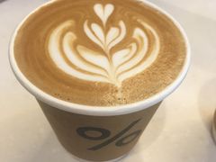 西班牙冰拿铁-% Arabica阿拉比卡咖啡(深圳湾万象城店)