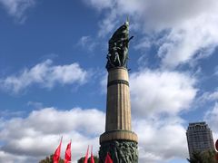 -人民防洪胜利纪念塔