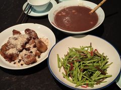 一品蒜香排骨-花迹(富春江东街店)