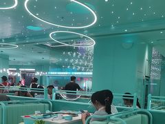 -季季红火锅(柳州城中万达二店)