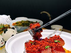 -嫩芽·重庆菜馆(十八梯露台观景店)