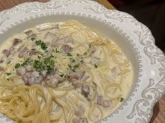 -玛格萝妮比萨屋(四平店)