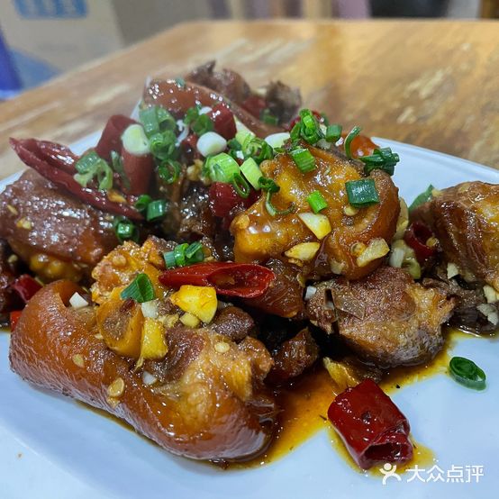 赋春猪脚馆
