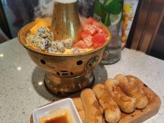 -老佛爷铜炉蛙锅(海岸城店)